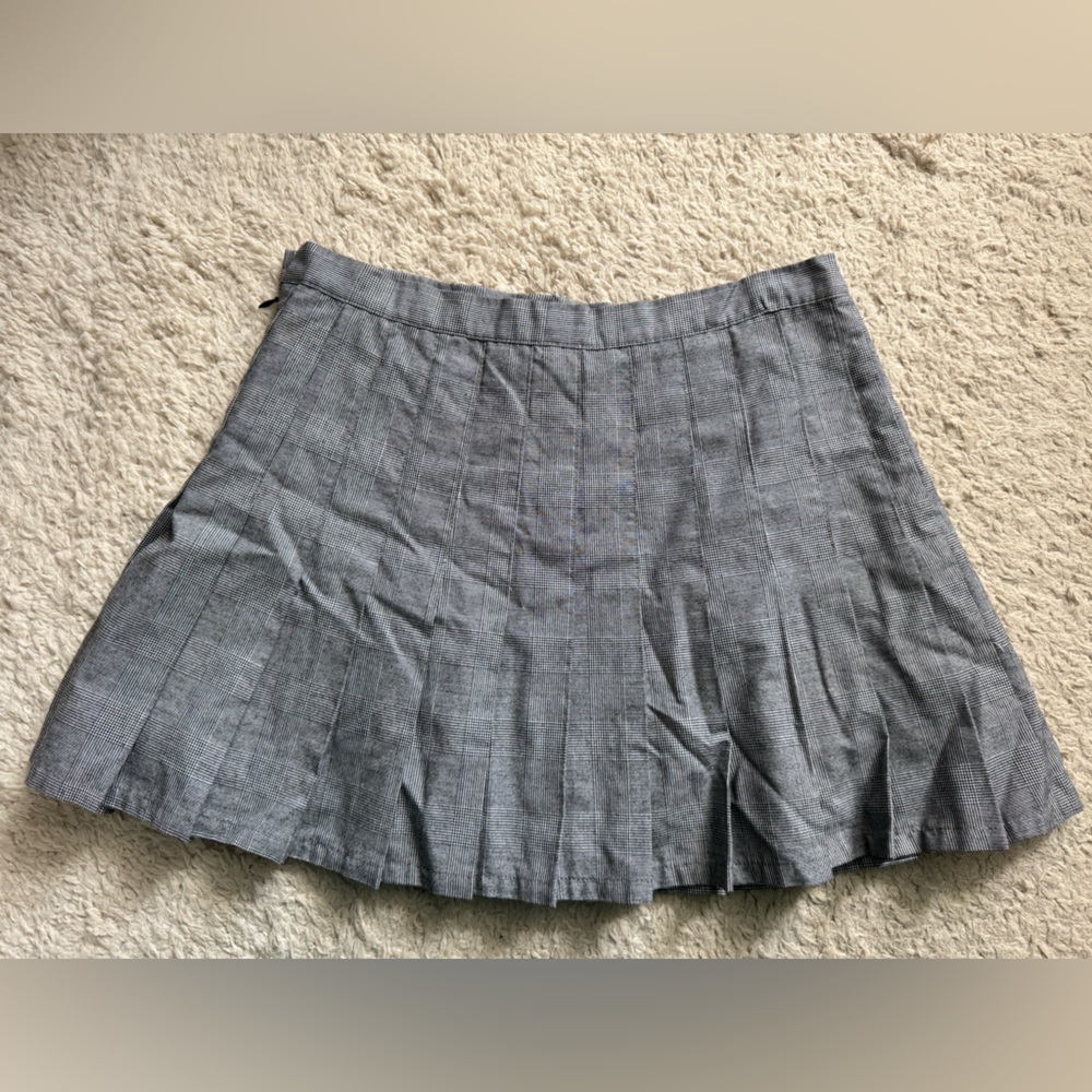 Forever 21 mini skirt